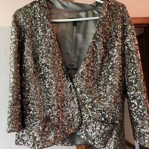 ✨Sequenced Blazer, Women Size Medium✨